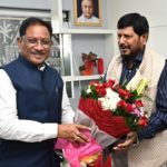 मुख्यमंत्री श्री विष्णु देव साय से केंद्रीय राज्यमंत्री श्री रामदास अठावले ने की सौजन्य मुलाकात