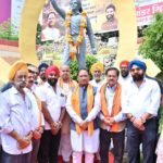 मुख्यमंत्री श्री विष्णु देव साय ने अमर शहीद भगत सिंह की प्रतिमा पर माल्यार्पण कर किया नमन