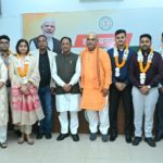 मुख्यमंत्री श्री विष्णु देव साय से छत्तीसगढ़ लोक सेवा आयोग 2024 के टॉप 10 अभ्यर्थियों ने की सौजन्य भेंट