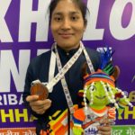 कुश्ती सीखने के लिए स्विमिंग पूल में जॉब करने वाली देबी डायमारी की मेहनत लाई रंग, खेलो इंडिया ट्राइबल गेम्स में जीता रजत