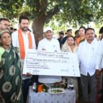 सुशासन तिहार: चौपाल में मिली राहत, सरलाबाई मरावी की समस्या का मुख्यमंत्री ने किया त्वरित समाधान
