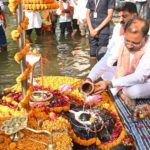 जलेश्वर महादेव धाम में मुख्यमंत्री श्री विष्णुदेव साय ने किया जलाभिषेक: प्रदेश की सुख-समृद्धि की कामना की